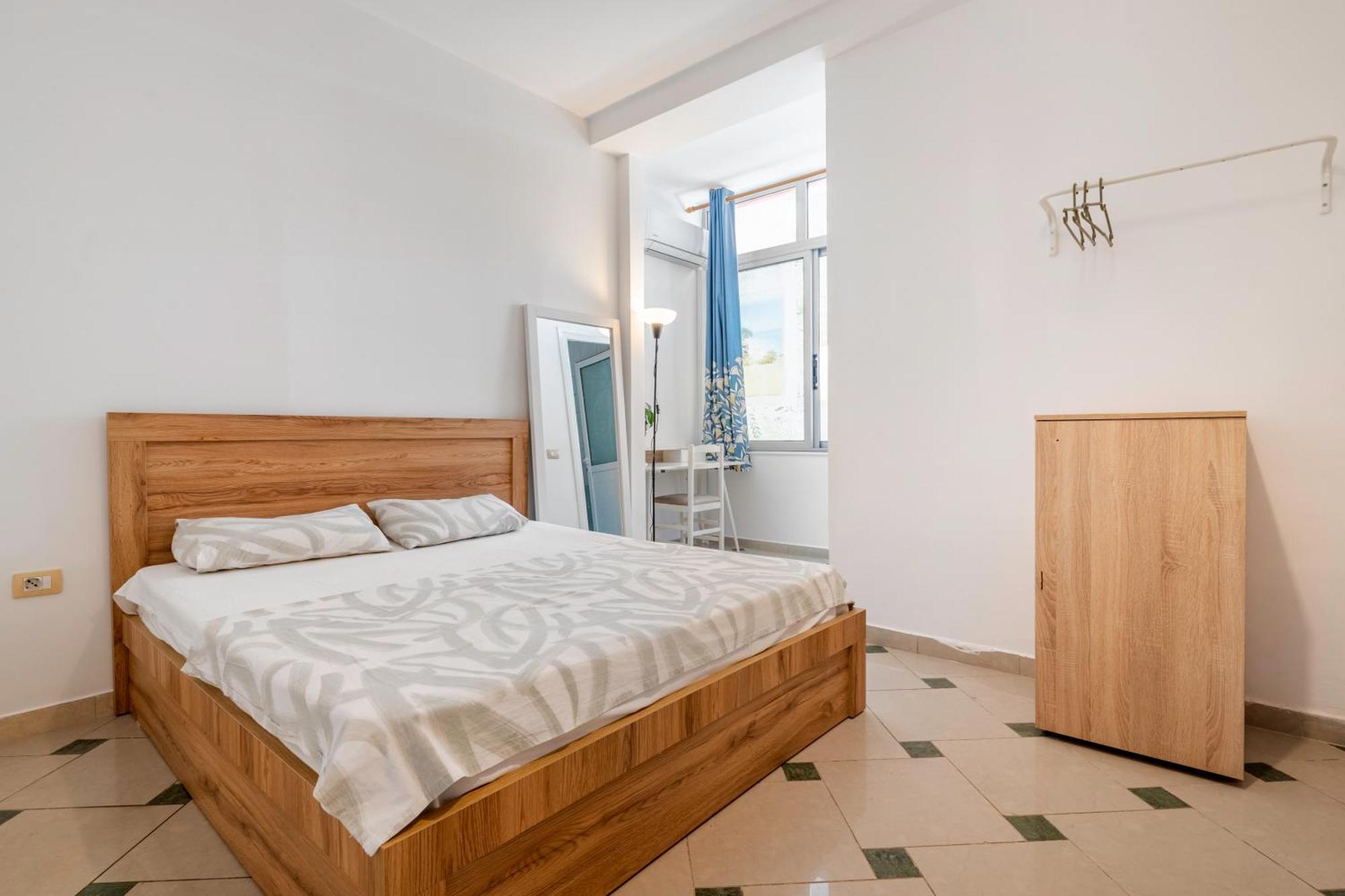 Hostel Hasta La Vista Саранде Екстериор снимка